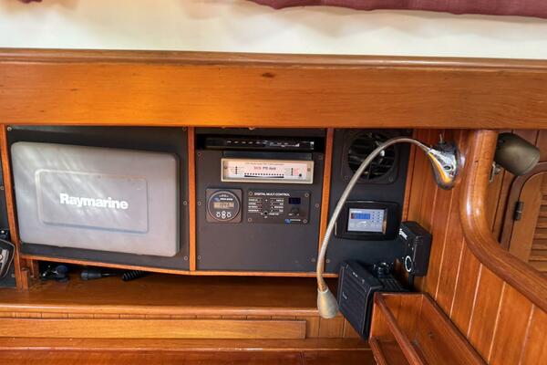 Passport 42ft Tayana Yacht For Sale