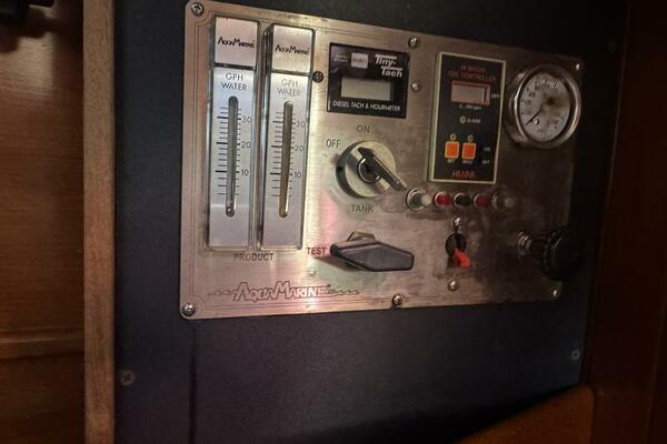 Passport 42ft Tayana Yacht For Sale