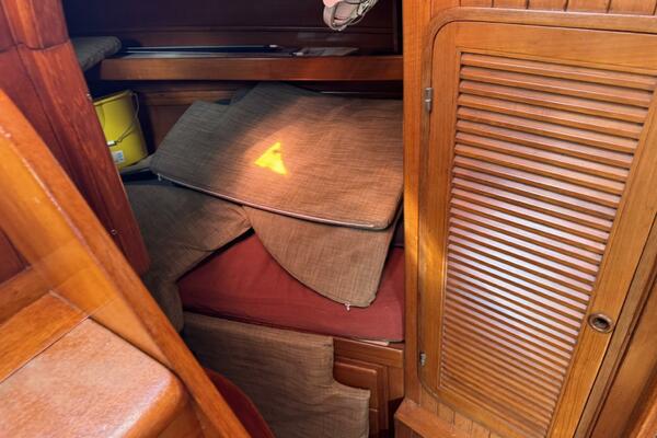 Passport 42ft Tayana Yacht For Sale