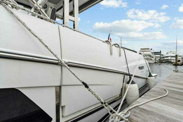 Jeanneau Leader 10.5 Yacht For Sale
