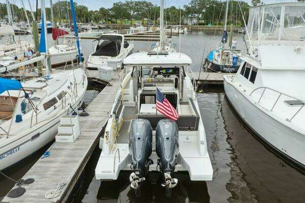 Jeanneau Leader 10.5 Yacht For Sale