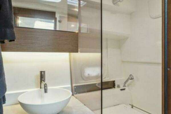 Jeanneau Leader 10.5 Yacht For Sale