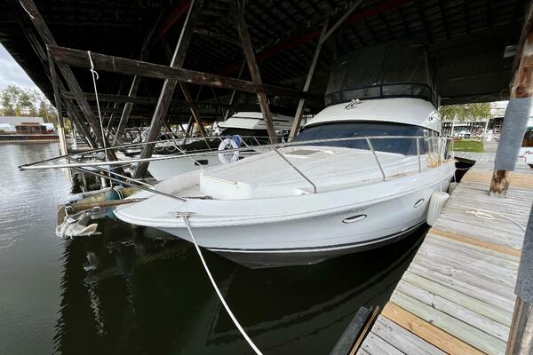 GALYA 36ft Silverton Yacht For Sale GALYA 36ft Silverton Yacht For Sale