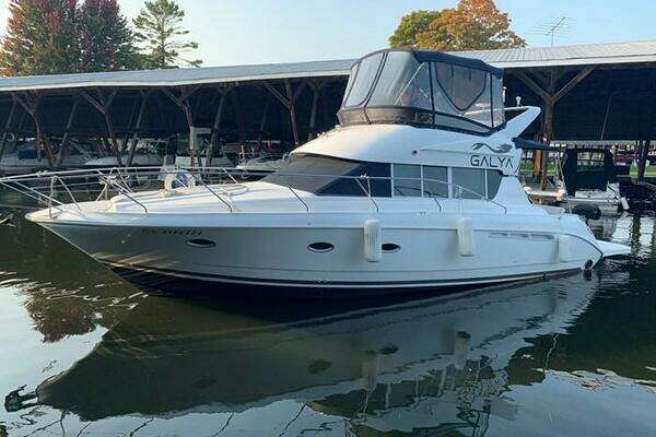 GALYA 36ft Silverton Yacht For Sale GALYA 36ft Silverton Yacht For Sale