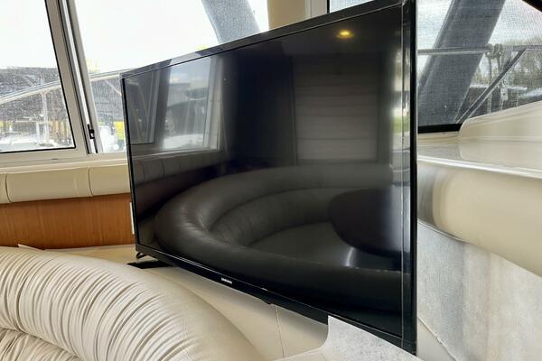 GALYA 36ft Silverton Yacht For Sale GALYA 36ft Silverton Yacht For Sale