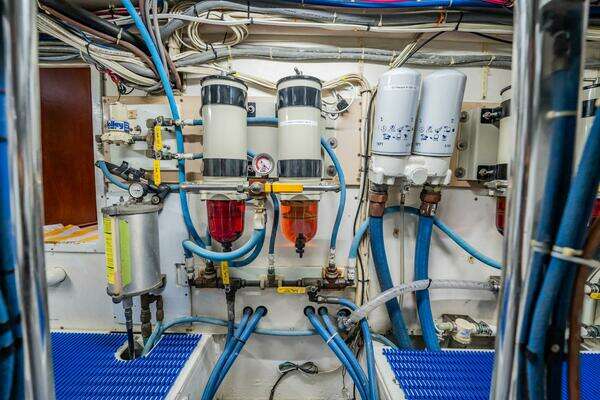 Whiticar 62 Convertible Yacht For Sale