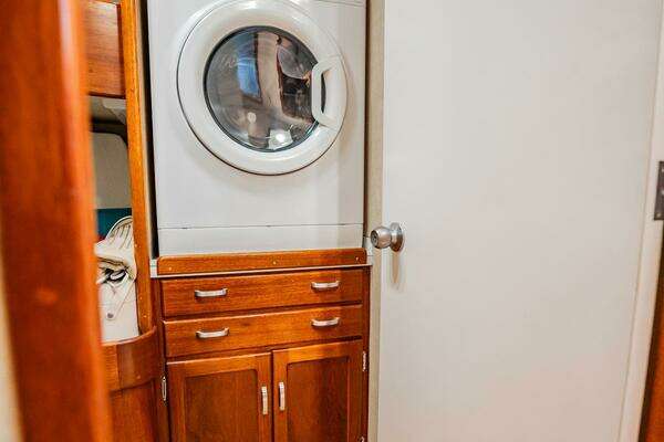 Whiticar 62 Convertible Yacht For Sale