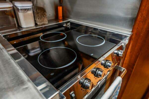 Whiticar 62 Convertible Yacht For Sale