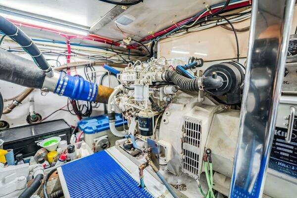 Whiticar 62 Convertible Yacht For Sale