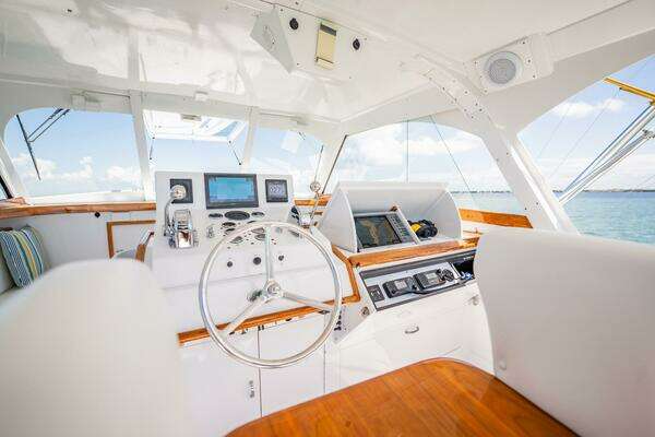 Whiticar 62 Convertible Yacht For Sale