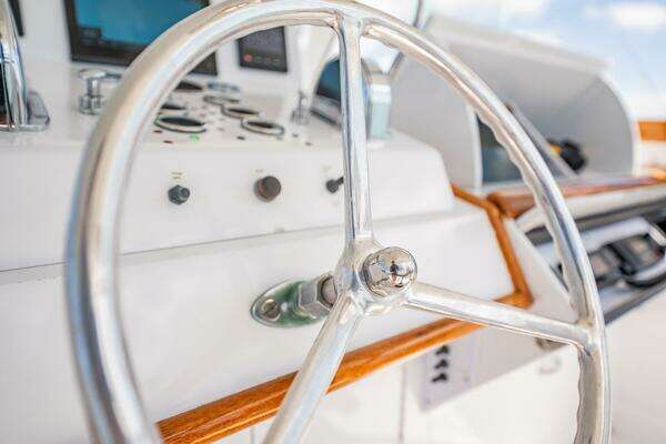 Whiticar 62 Convertible Yacht For Sale