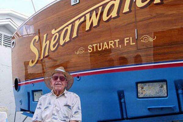 Whiticar 62 Convertible Yacht For Sale