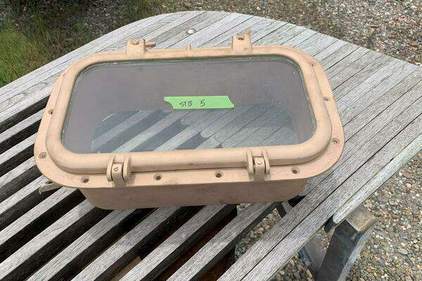 Whiticar 62 Convertible Yacht For Sale