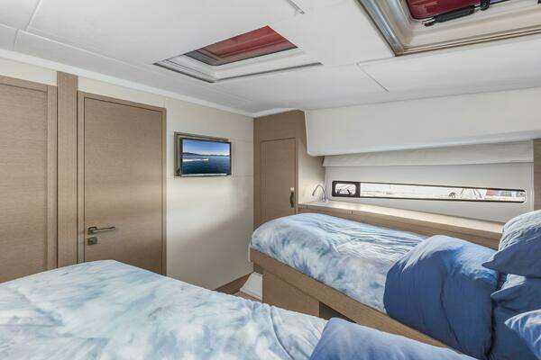 Prestige  Yacht For Sale