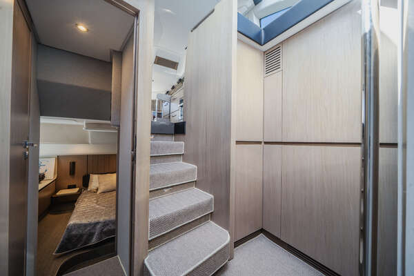 Azimut 50 FLY Yacht For Sale