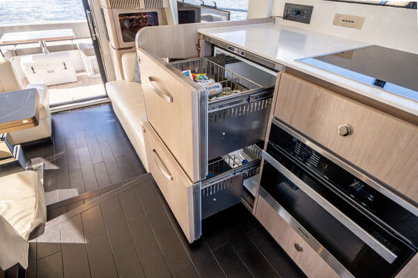 Azimut 50 FLY Yacht For Sale