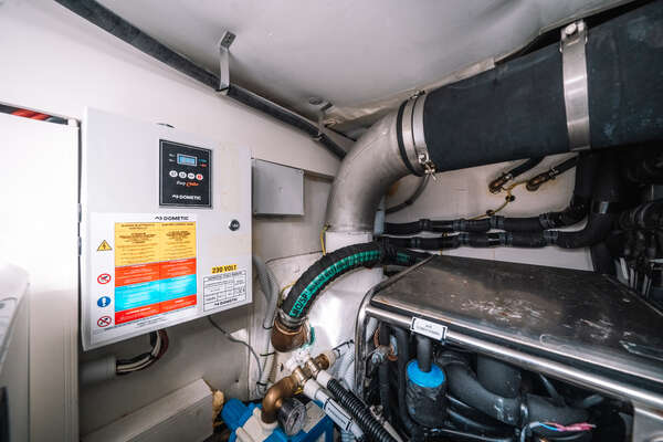 Azimut 50 FLY Yacht For Sale