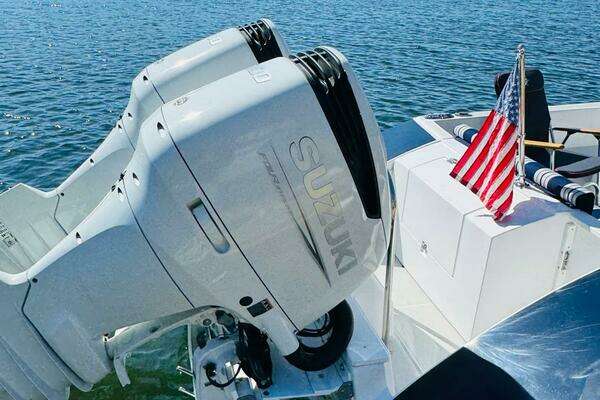 True North 34 Outboard Express Yacht For Sale