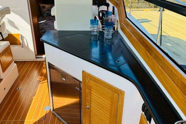 True North 34 Outboard Express Yacht For Sale