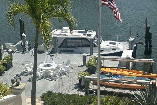 True North 34 Outboard Express Yacht For Sale