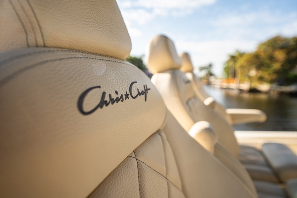 2020 Chris-Craft 34