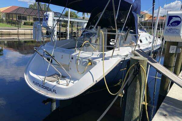 Photo of the 2000 Beneteau Oceanis 311