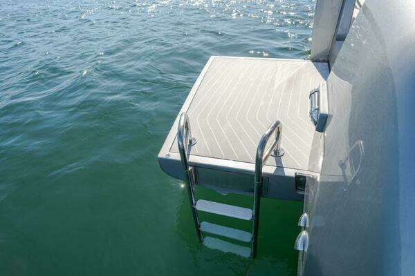 Azimut 47 Verve Yacht For Sale