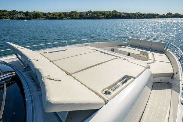 Azimut 47 Verve Yacht For Sale