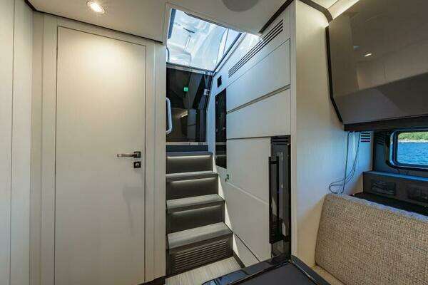 Azimut 47 Verve Yacht For Sale