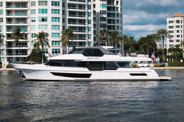 Ocean Alexander 32L Yacht For Sale