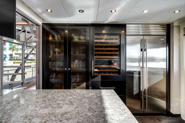 Ocean Alexander 32L Yacht For Sale