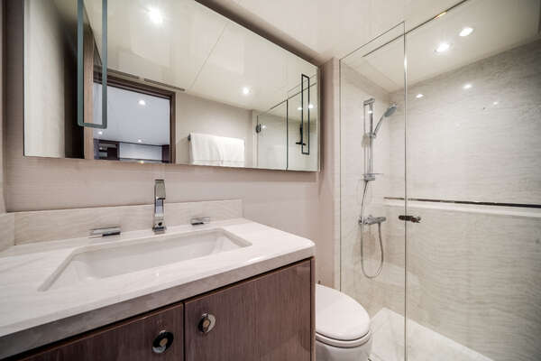 Ocean Alexander 32L Yacht For Sale