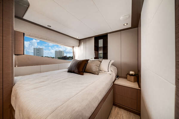 Ocean Alexander 32L Yacht For Sale