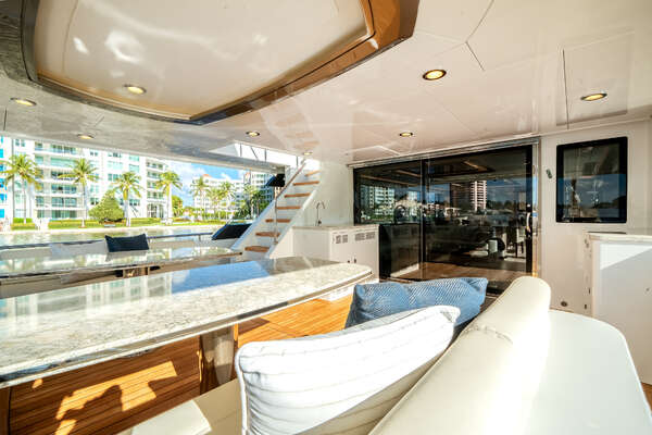Ocean Alexander 32L Yacht For Sale