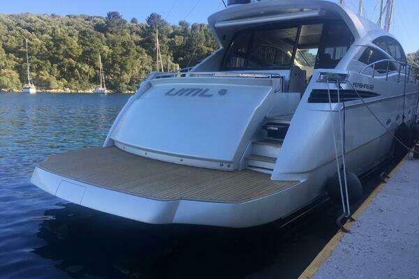 Pershing  Yacht For Sale