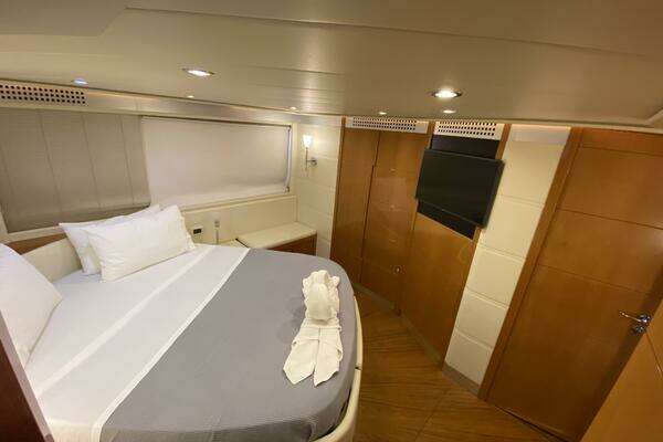 Pershing  Yacht For Sale