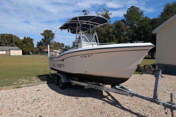 Photo of the 2002 Grady-White 209 Escape "Sea Biscuit II"