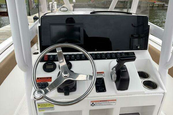 Photo of the 2021 Sea Hunt 234 Ultra