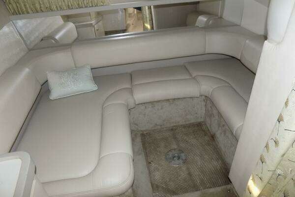 Photo of the 2000 Formula 31PC