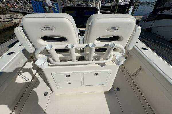 2022 Cobia 28