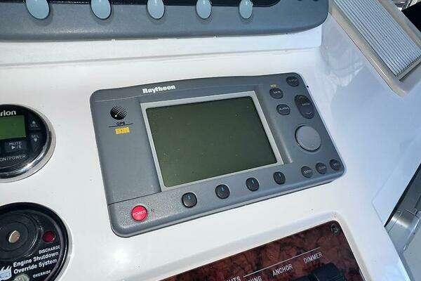 Sea Ray 480 Sedan Bridge Yacht For Sale