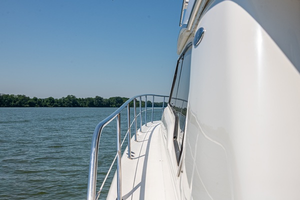 Why Knot 48ft Sea Ray Yacht For Sale