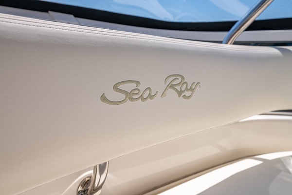2003 Sea Ray 48