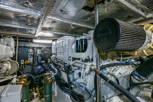 Why Knot 48ft Sea Ray Yacht For Sale