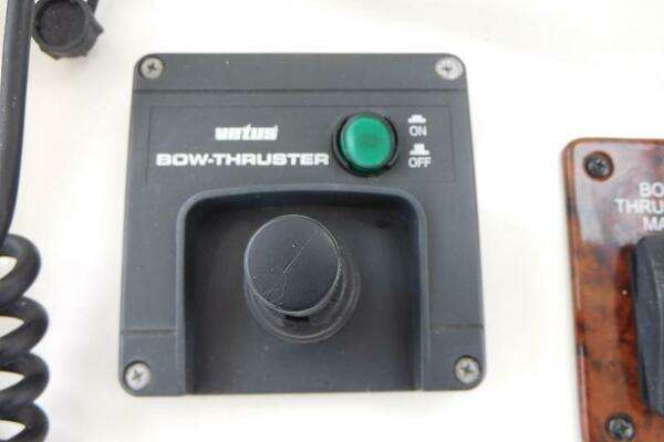 Sea Ray 480 Sedan Bridge Yacht For Sale