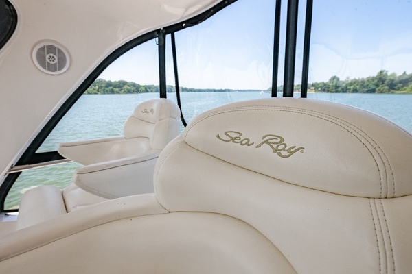 2003 Sea Ray 48