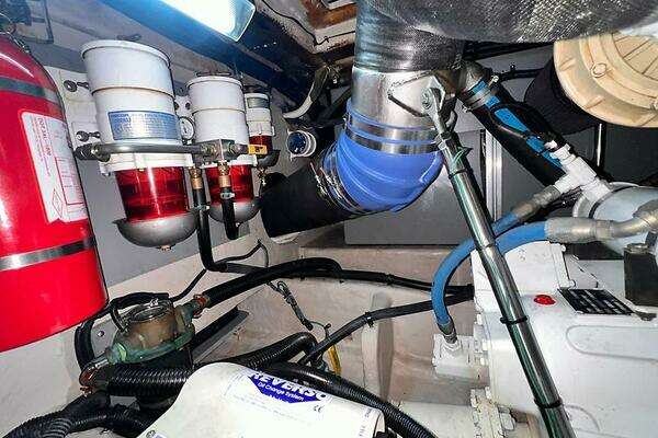 Sea Ray 480 Sedan Bridge Yacht For Sale