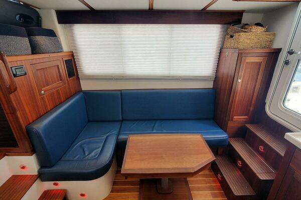 Nordic Tugs 34 Yacht For Sale