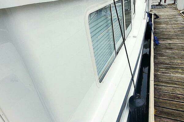 Nordic Tugs 34 Yacht For Sale