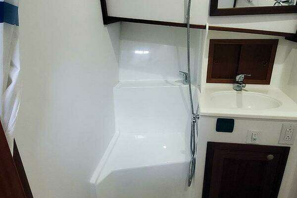 Nordic Tugs 34 Yacht For Sale